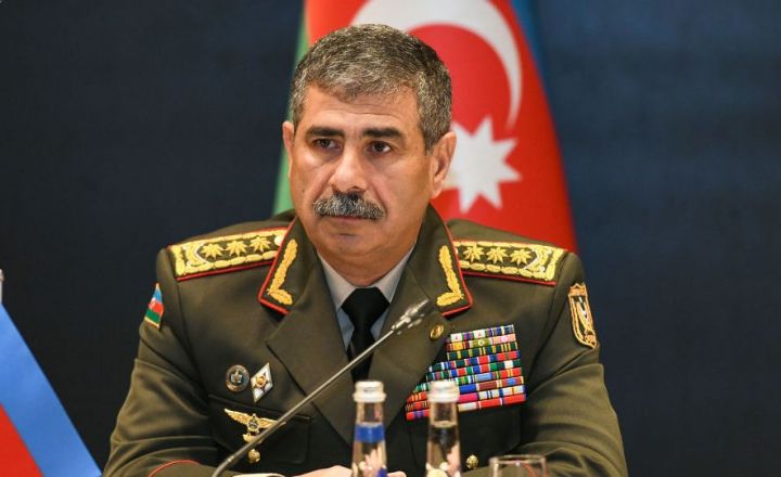 Müdafiə Nazirliyində xüsusi  müşavirə  keçirildi  -  ƏMR VERİLDİ