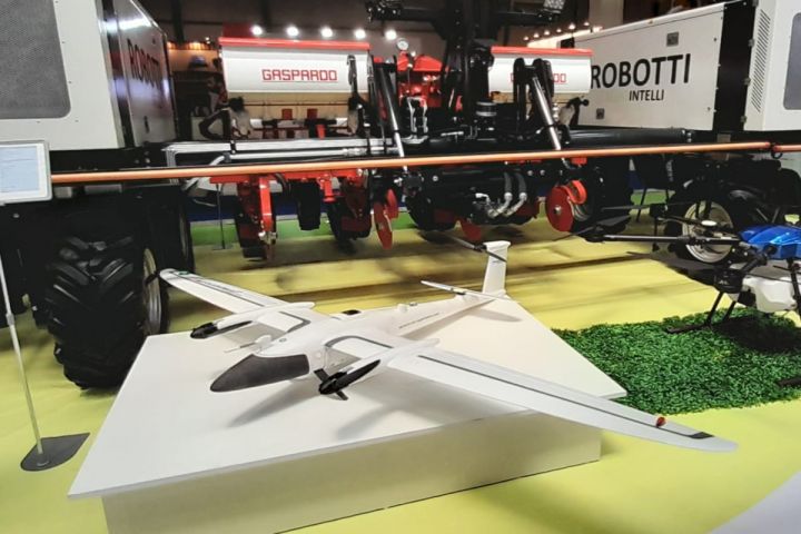 Azərbaycanda fermerlərə dronlar satılacaq