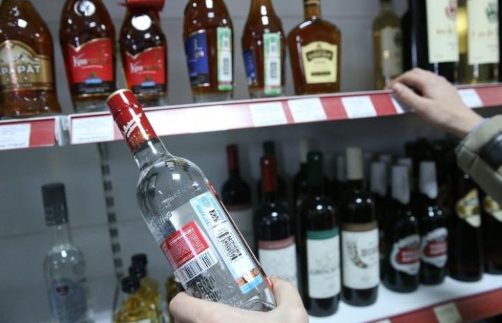 “Göygöl Şərab 2”, “Agsu-1”, “Gold Alko” və “Quseynoff vodka” şirkətlərinin vəzifəli şəxslərinə cinayət işi açılıb