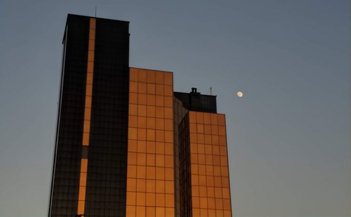 Mərkəzi Bank valyuta aktivlərinin idarə edilməsindən rekord məbləğdə gəlir əldə edib