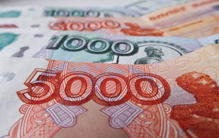 Oktyabrda 1000 və 5000 rubl nominalında modernləşdirilmiş əskinaslar dövriyyəyə buraxılacaq