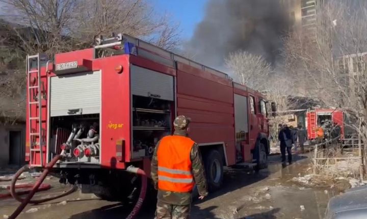 Bakıda mebel sexindəki partlayışda 3 nəfər ölüb, 24 nəfər xəsarət alıb