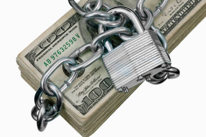 Dolların sabah üçün rəsmi məzənnəsi müəyyən edilib