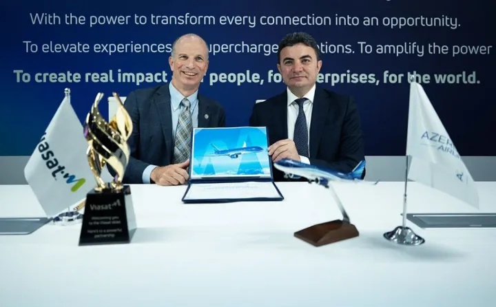 AZAL təyyarələrində yüksək sürətli “Wi-Fi” olacaq - DÜNYA LİDERİ İLƏ SAZİŞ İMZALANDI