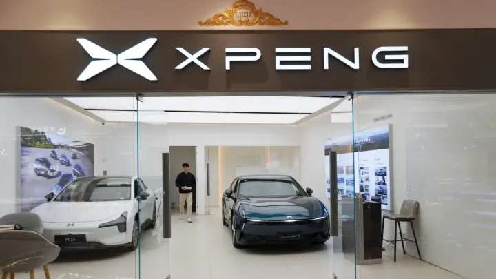 Xpeng-in satış problemi böyüyür, səhmləri 9%-dən çox ucuzlaşıb  - Şirkət 200 milyon dollar xalis zərər və zəif satışı proqnozu açıqlayıb