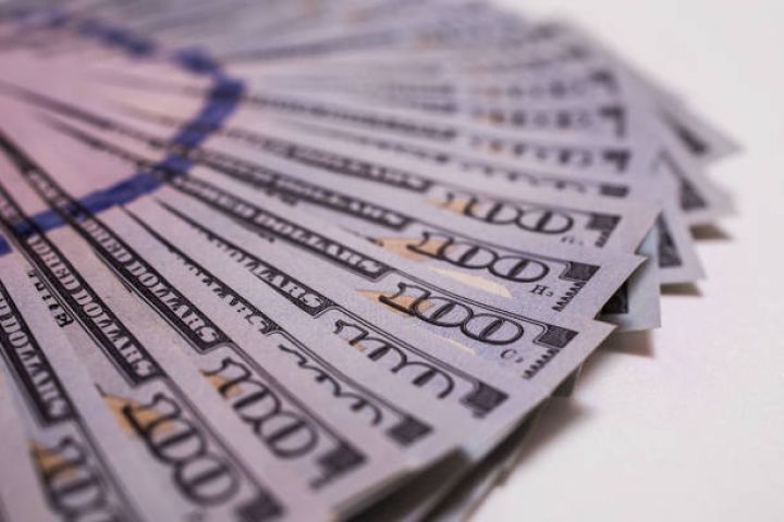 Azərbaycanın xarici dövlət borcu 8%-ə  yaxın azalıb
