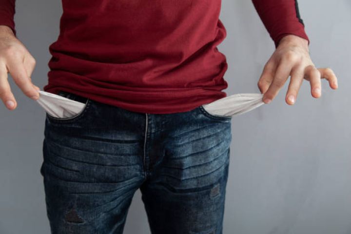 Azərbaycanda 635 milyon manatdan çox kredit bank və qeyri-bank təşkilatlarına vaxtında qaytarılmayıb