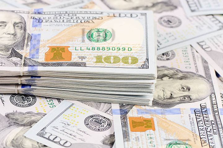 Azərbaycanın cari balansının profisiti "əriyib"