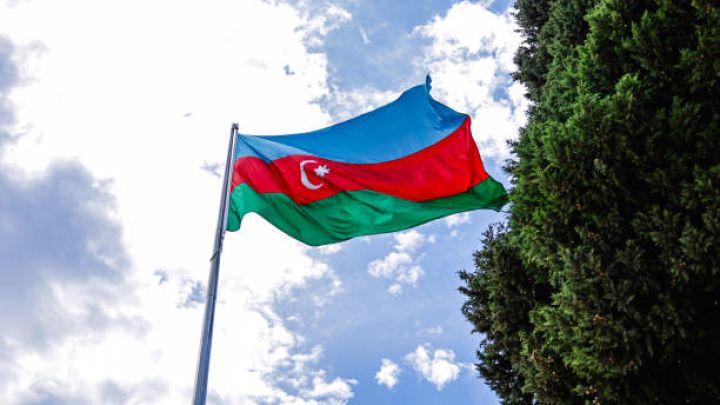 Azərbaycanın müstəqilliyini bərpa etməsindən 35 il ötür
