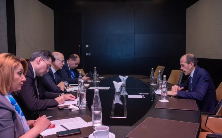 Britaniya şirkəti Azərbaycanın Yaşıl Enerji Dəhlizinə sərmayə yatırmaq istəyir