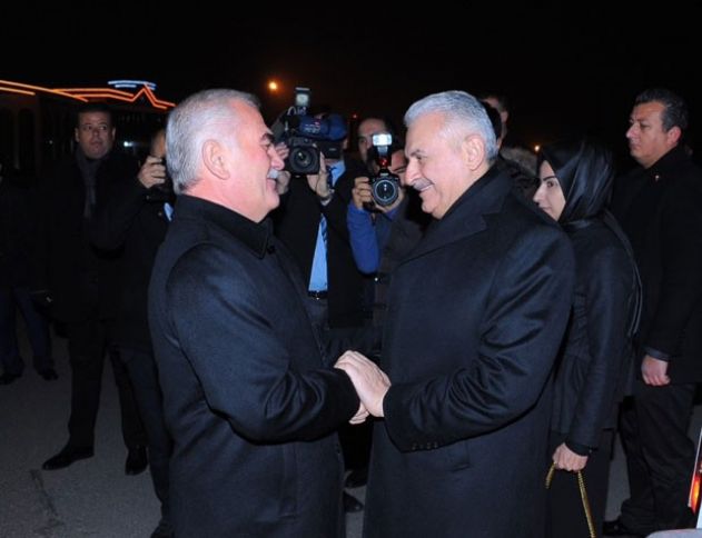 Türkiyənin Baş naziri gecə Naxçıvana səfər edib və gedib