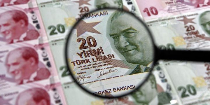 Türkiyədə düşən inflyasiya ilə Lirə bahalaşıb 