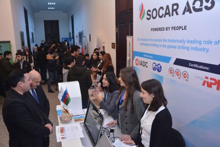 SOCAR AQŞ ADNSU-da karyera sərgisində iştirak edib