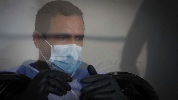 Dünyada koronavirusa yoluxanların sayı 18 milyonu keçib
