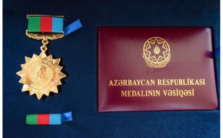Abdolbari Gozal “Heydər Əliyevin 100 illiyi (1923-2023)” yubiley medalı ilə təltif olunub