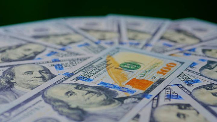 Azərbaycanın cari əməliyyatlar hesabının profisiti "əriyib" - 1 milyard dollarlıq azalma