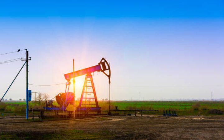 Azərbaycan neftinin qiyməti 130 dolları ötüb