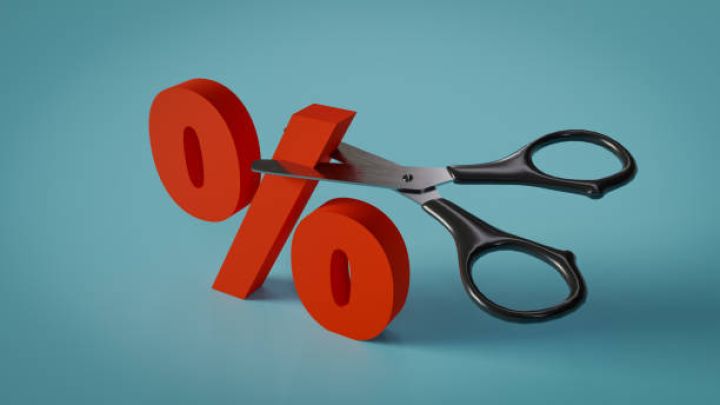 7 ay əvvəl yaradılan investisiya şirkəti kapitalını 62% azaldır