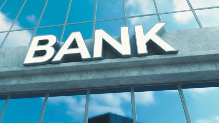 Bank sektorunda son vəziyyət - YENİ RƏQƏMLƏR AÇIQLANDI