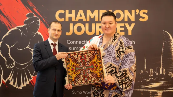 Əfsanəvi Hakuho Sho Toyota Bakı Mərkəzində