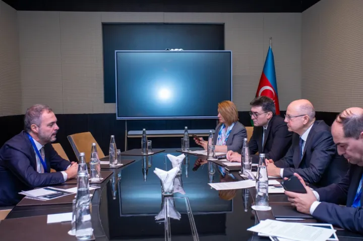 Avropaya Azərbaycan elektrik enerjisinin ixracı üçün yeni imkanlar müzakirə olunur – “Zhero” layihəyə maraq göstərir