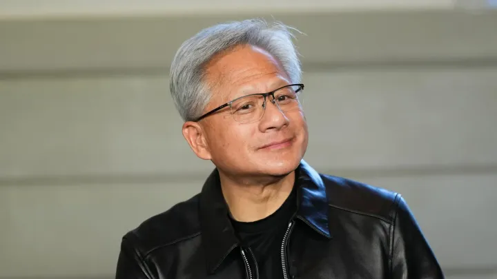 Nvidia-nın rəhbəri ilk dəfə Qazaxıstana səfər edib – Ölkədə süni intellektə 10 milyard dollarlıq investisiya planlaşdırılır