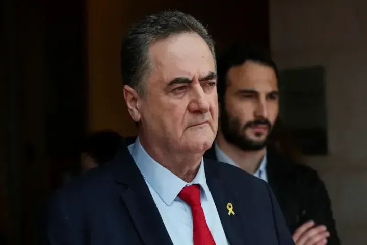 İsrailin müdafiə naziri: "Flydubai" təyyarəsindəki insident terror aktı cəhdi olub